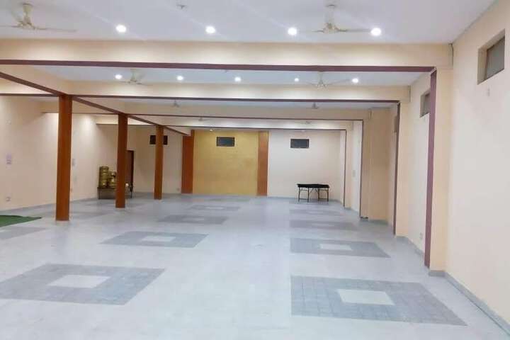 Ballroom/Hall 45 of 77