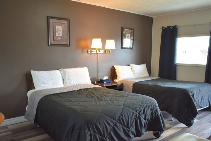 Room 15 of 43