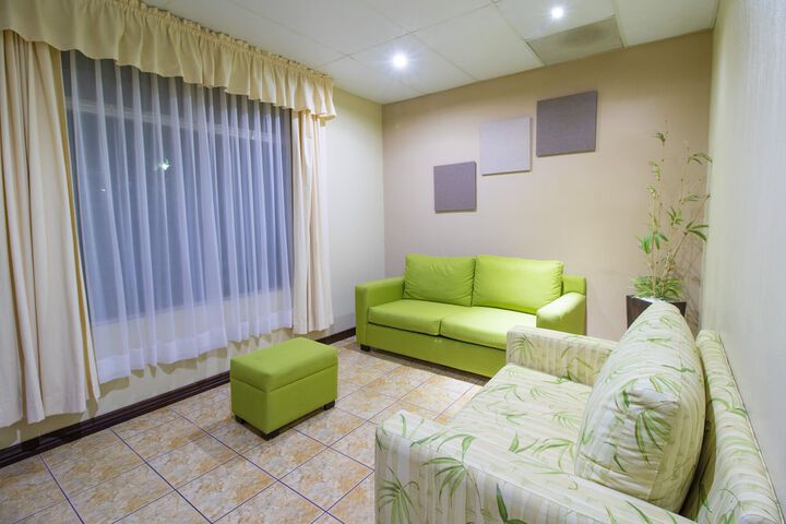 Room 42 of 65