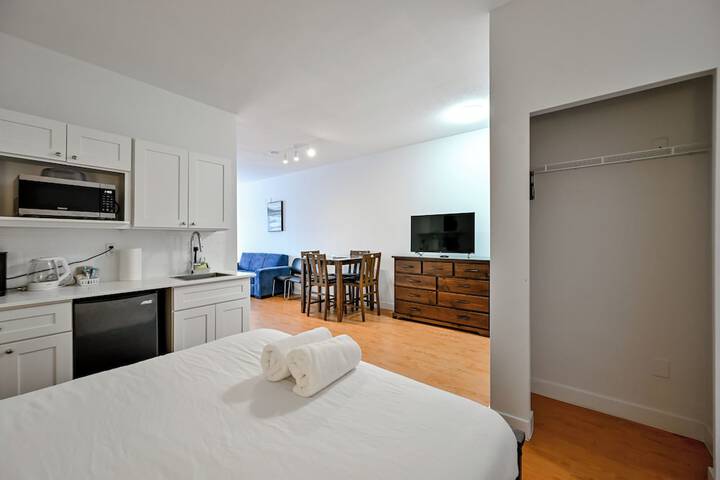 Room 40 of 95