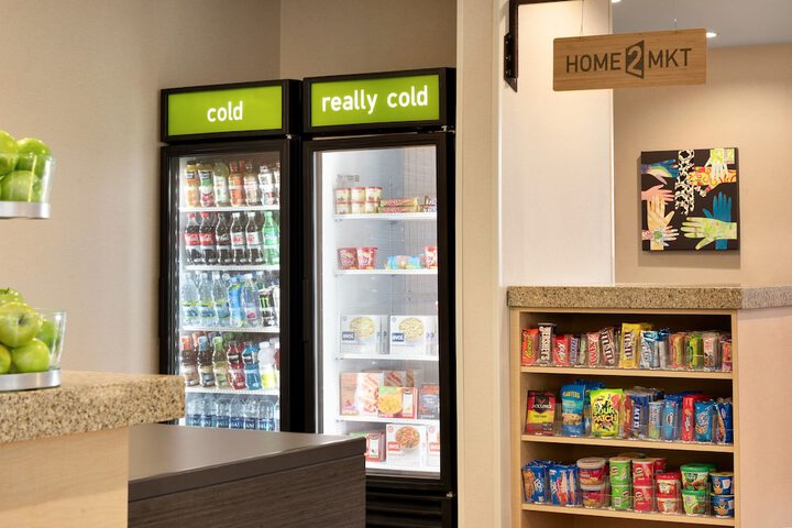 Snack bar
