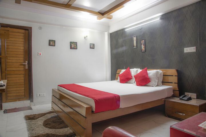 Room 14 of 17