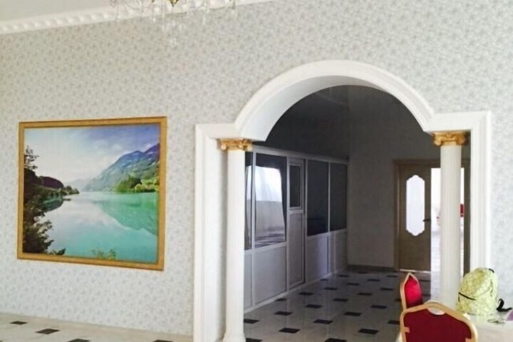 Hotel 2 of 41