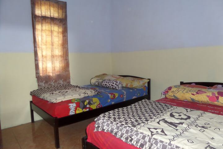 Room 8 of 21