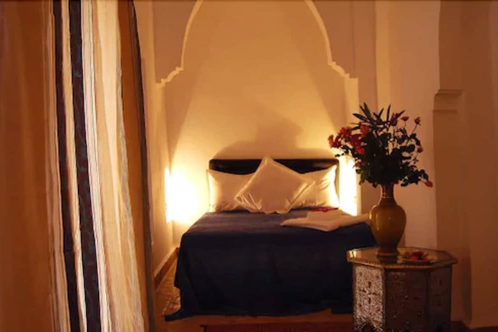 Room 14 of 27
