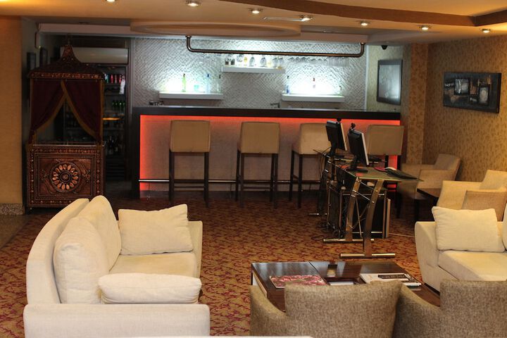 Lobby Photos