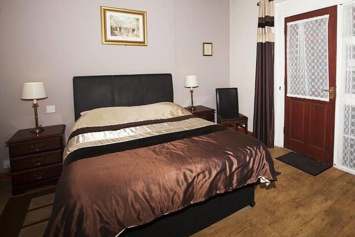Room 2 of 12