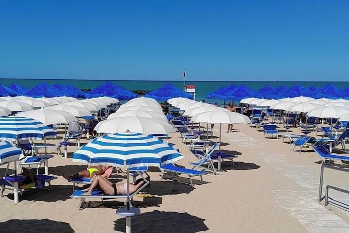 Beach 116 of 161