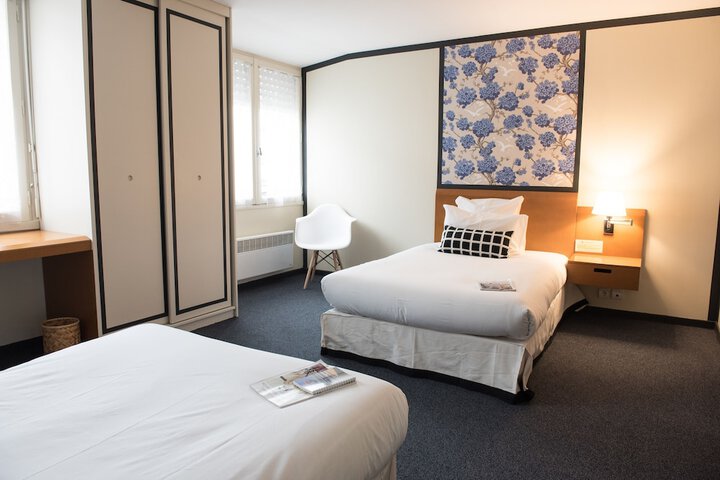 Room 15 of 45