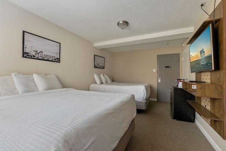 Room 8 of 39