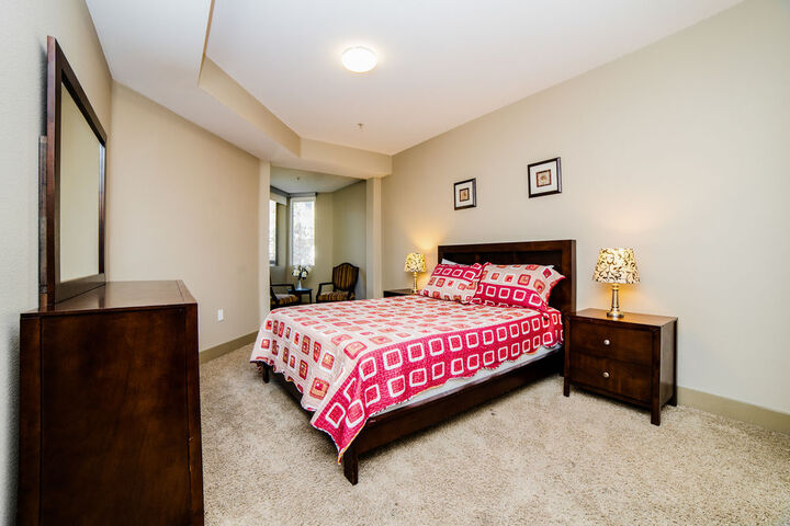Room 8 of 31