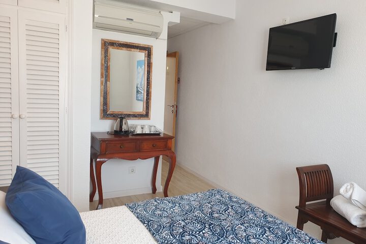 Room 14 of 71