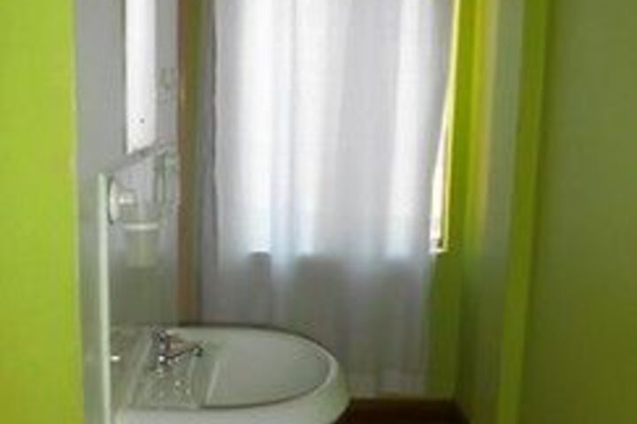 Room 14 of 63