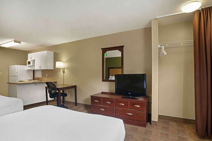 Studio 2 Double Beds (3 of 6)