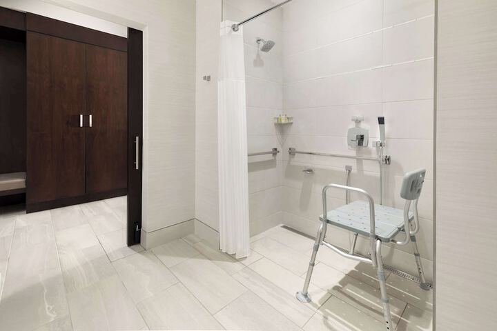 Bathroom shower
