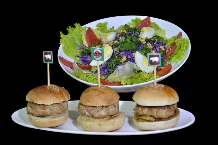 Dining 45 of 61