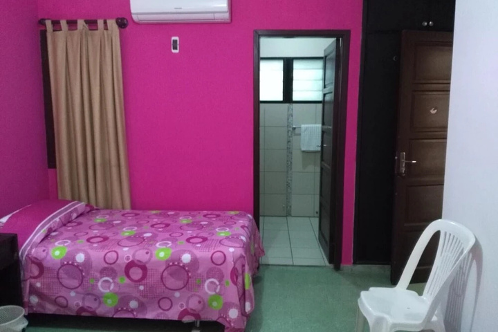 Room 3 of 8