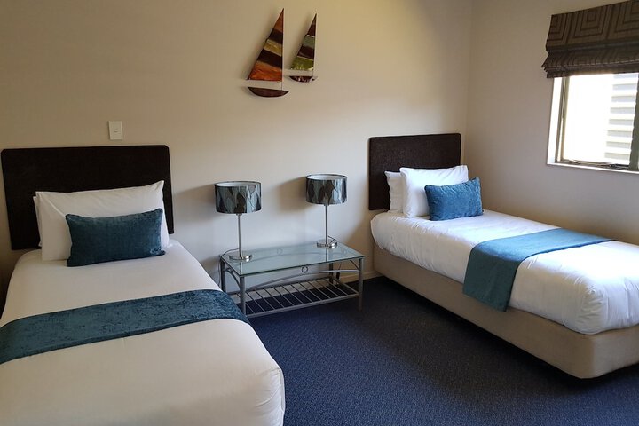 Room 8 of 42