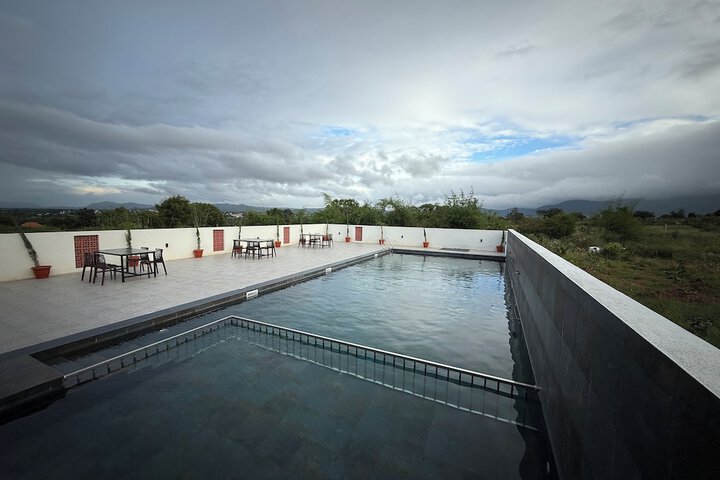Pool 19 of 20