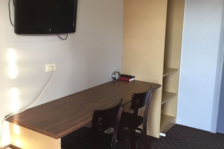 Room 25 of 36