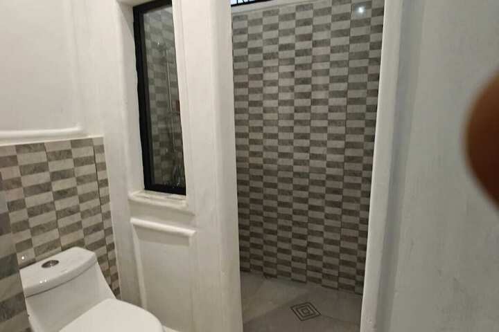 Room 50 of 71