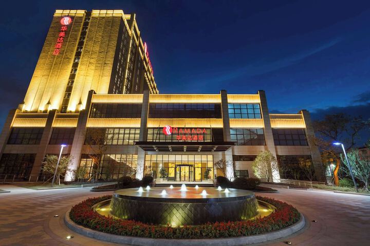 Hotel 16 of 16