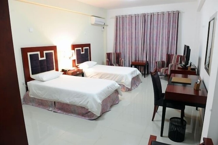 Room 7 of 20