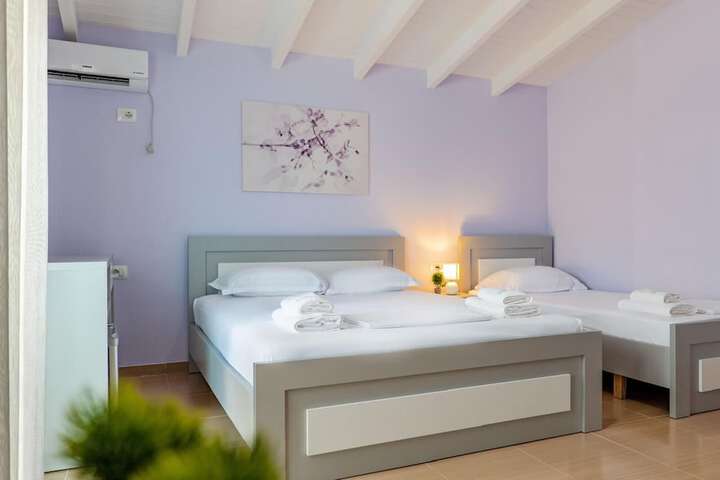 Room 3 of 30