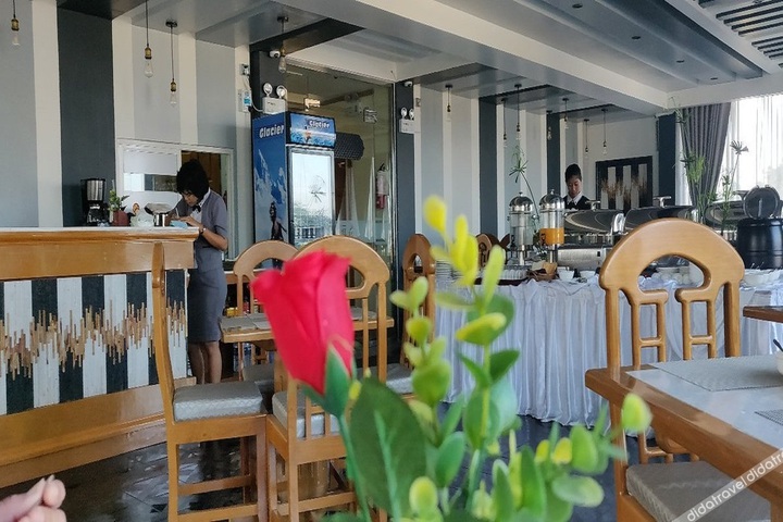 Hotel Thuzar