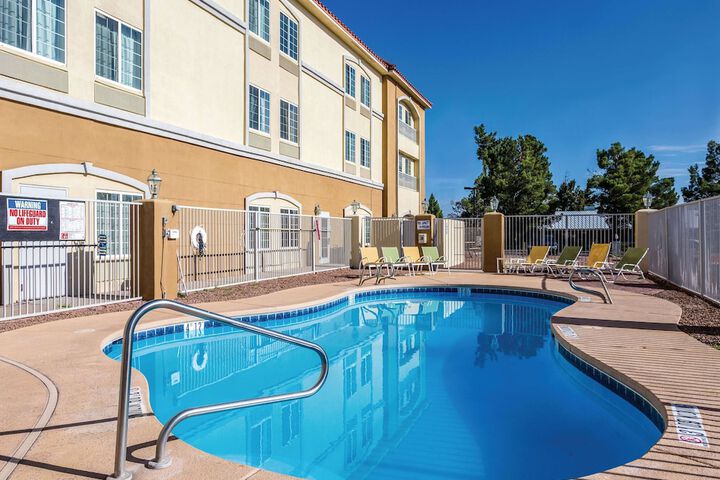Pools & Facilities