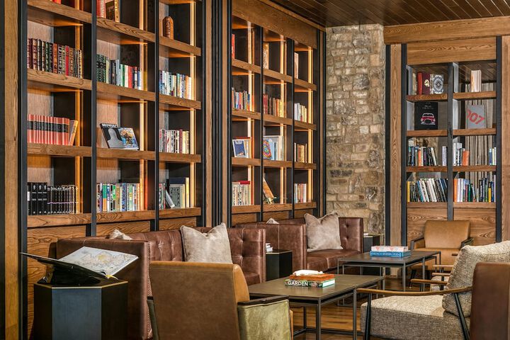 Hotel Interior 174 of 223