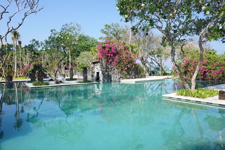Pool 48 of 107