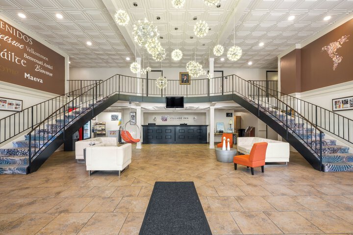 Guest Lobby