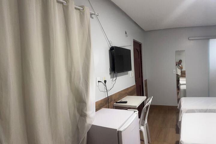 Room 8 of 60