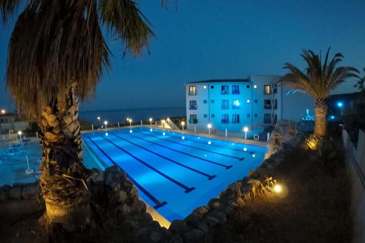 Pool 31 of 54