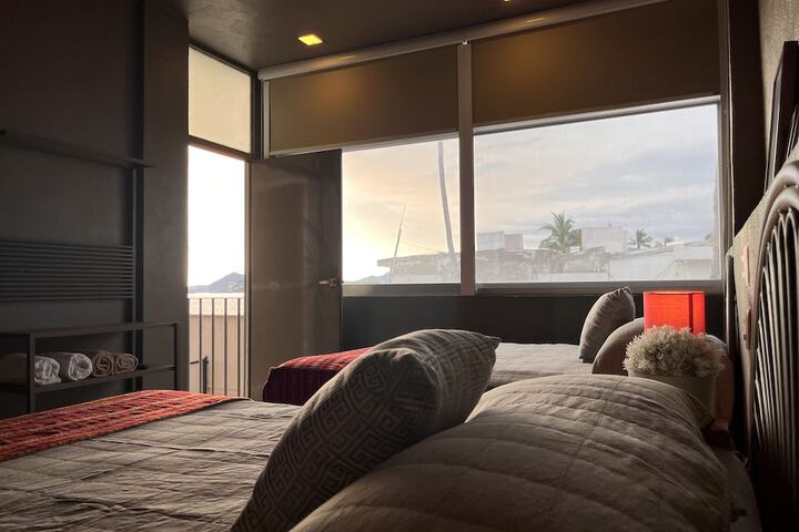 Room 5 of 23