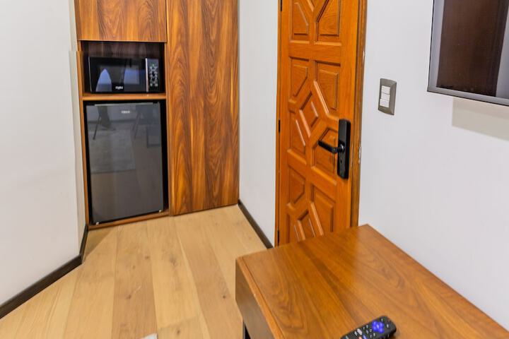 Room 45 of 329