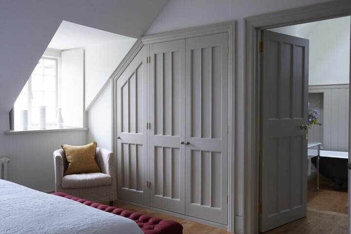 Room 20 of 80