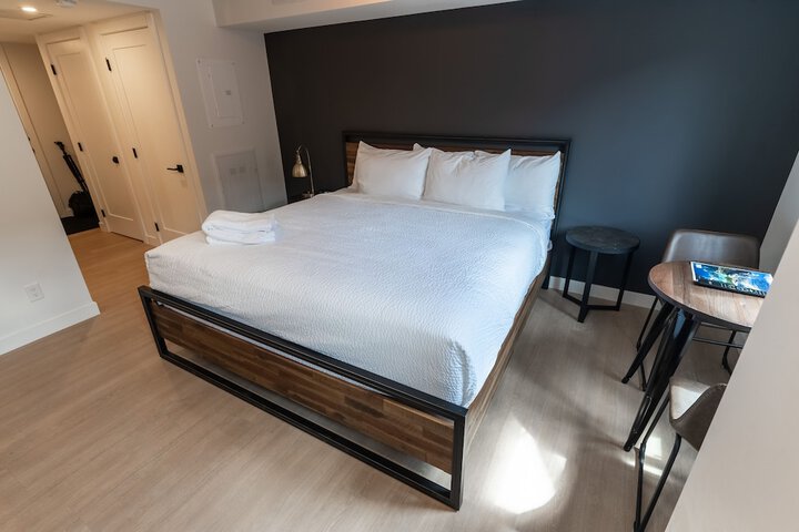 Room 4 of 45