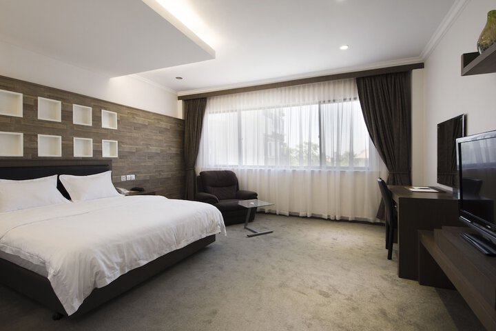 Room 65 of 114