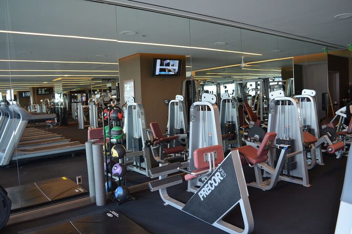 Health and Fitness 420 of 484
