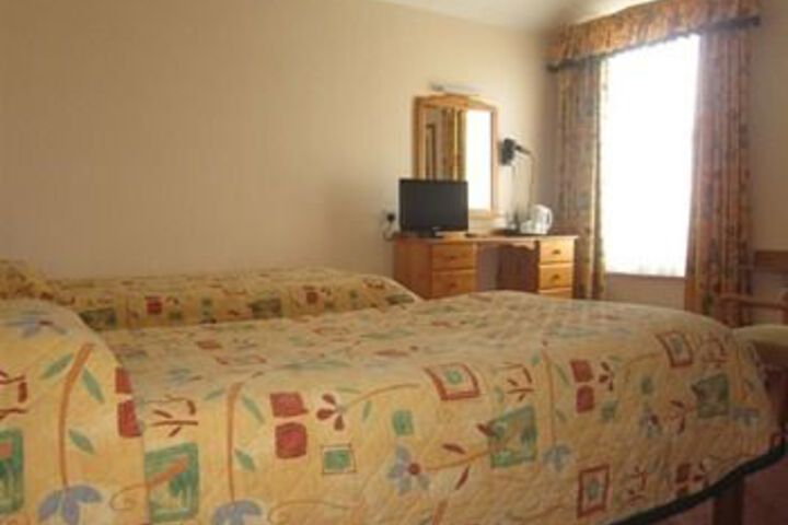 Room 8 of 24