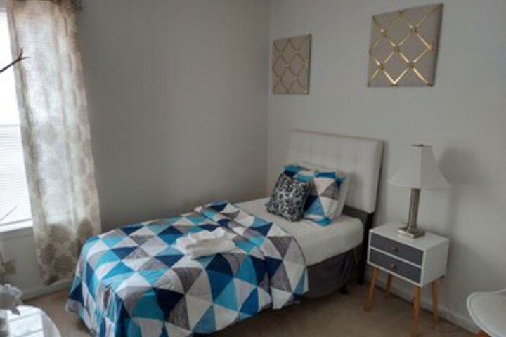 Room 54 of 64