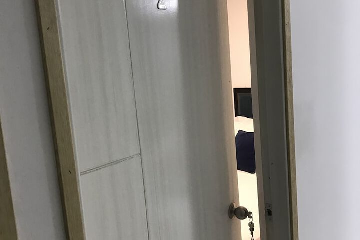 Room 6 of 41