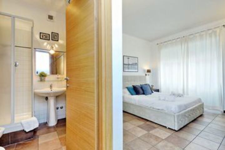 Room 32 of 209