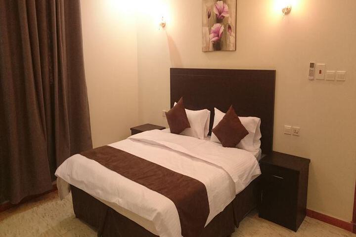 Room 3 of 6