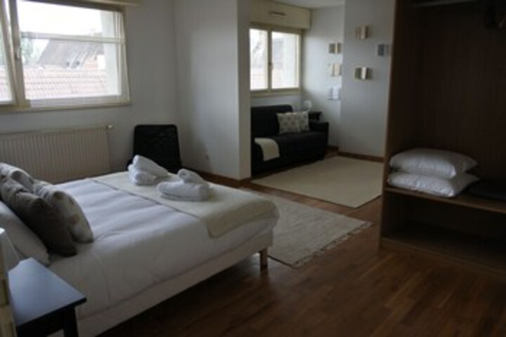 Room 19 of 39