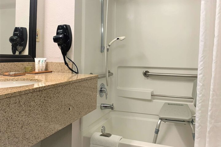 Standard King Bed Accessible (2 of 10)