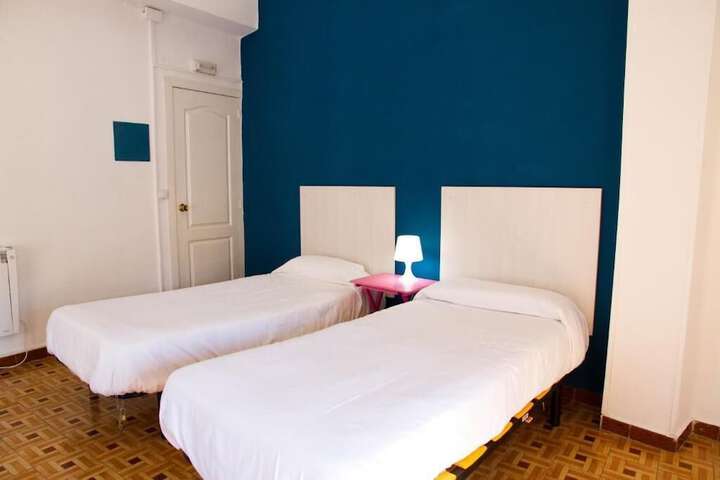 Room 27 of 55