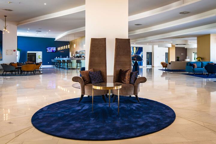 Hotel Lobby